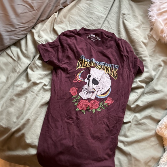 Aeropostale fitted, purple tee - Picture 4 of 4